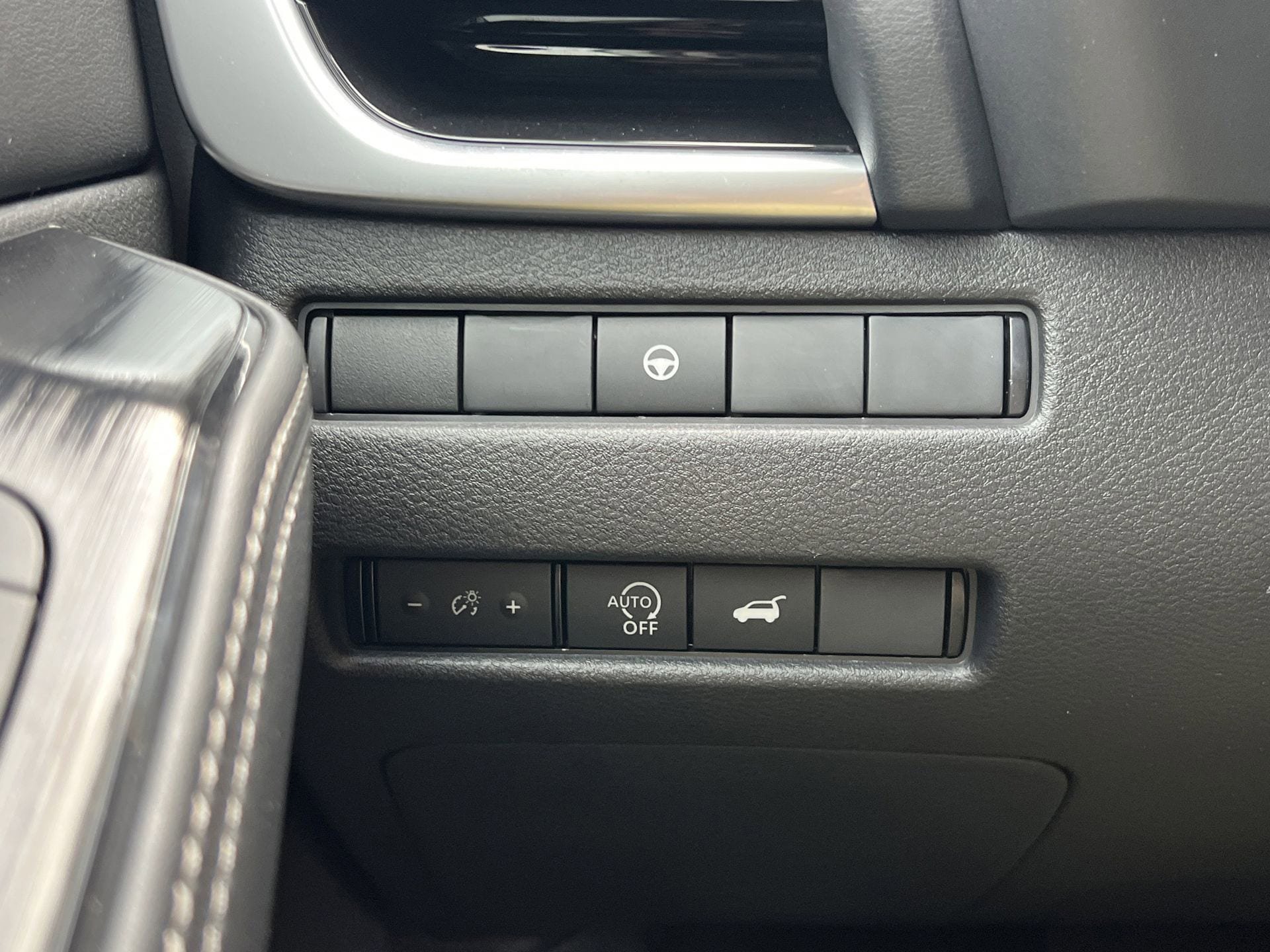 Certified 2023 Nissan Rogue SL w/ SL Premium Package FWD image 12