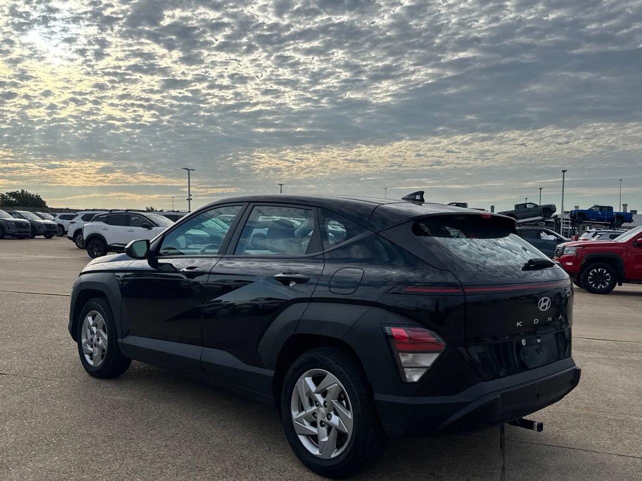 Used 2026 Hyundai Kona SE FWD image 15