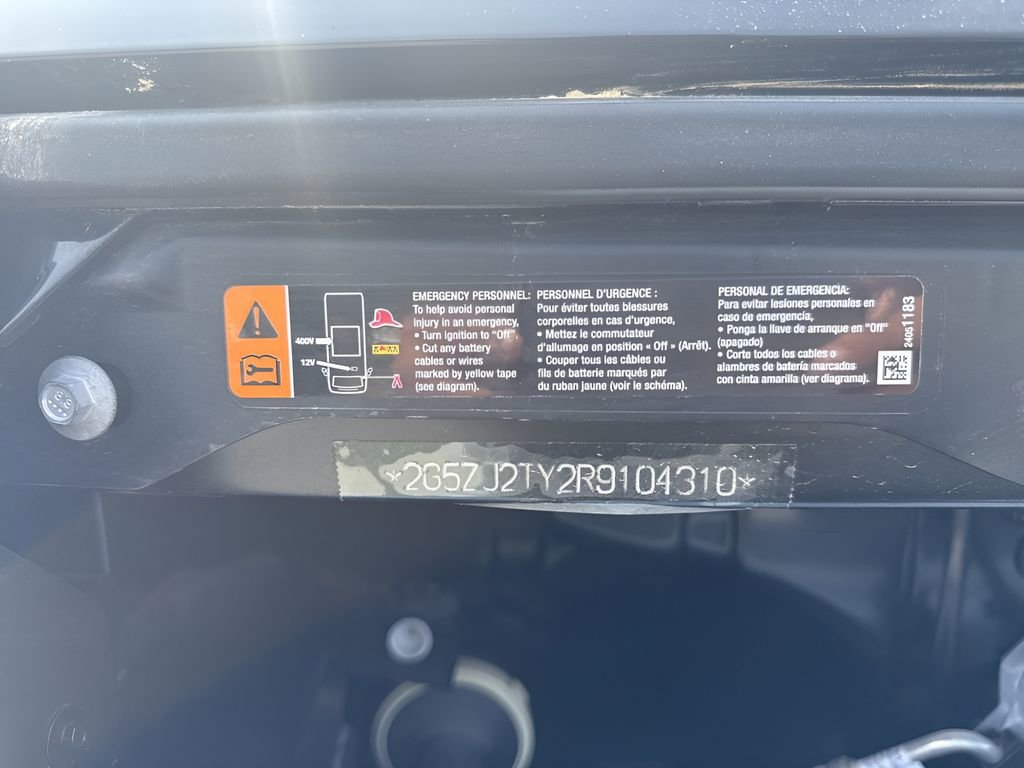 Used 2024 Chevrolet Brightdrop 400 w/ Commercial Equipment Package AWD/4WD image 29