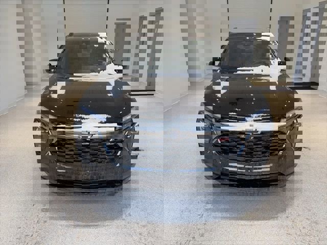 New 2026 Chevrolet Trax RS w/ Sunroof Package image 2