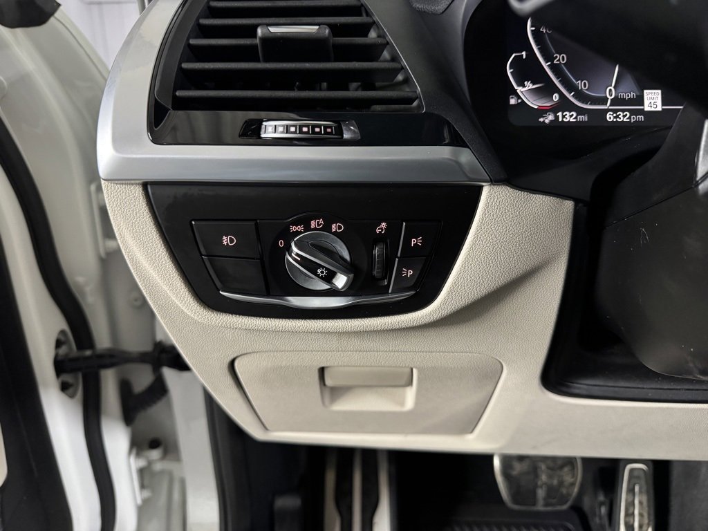 Used 2021 BMW X3 xDrive30e w/ Executive Package image 33