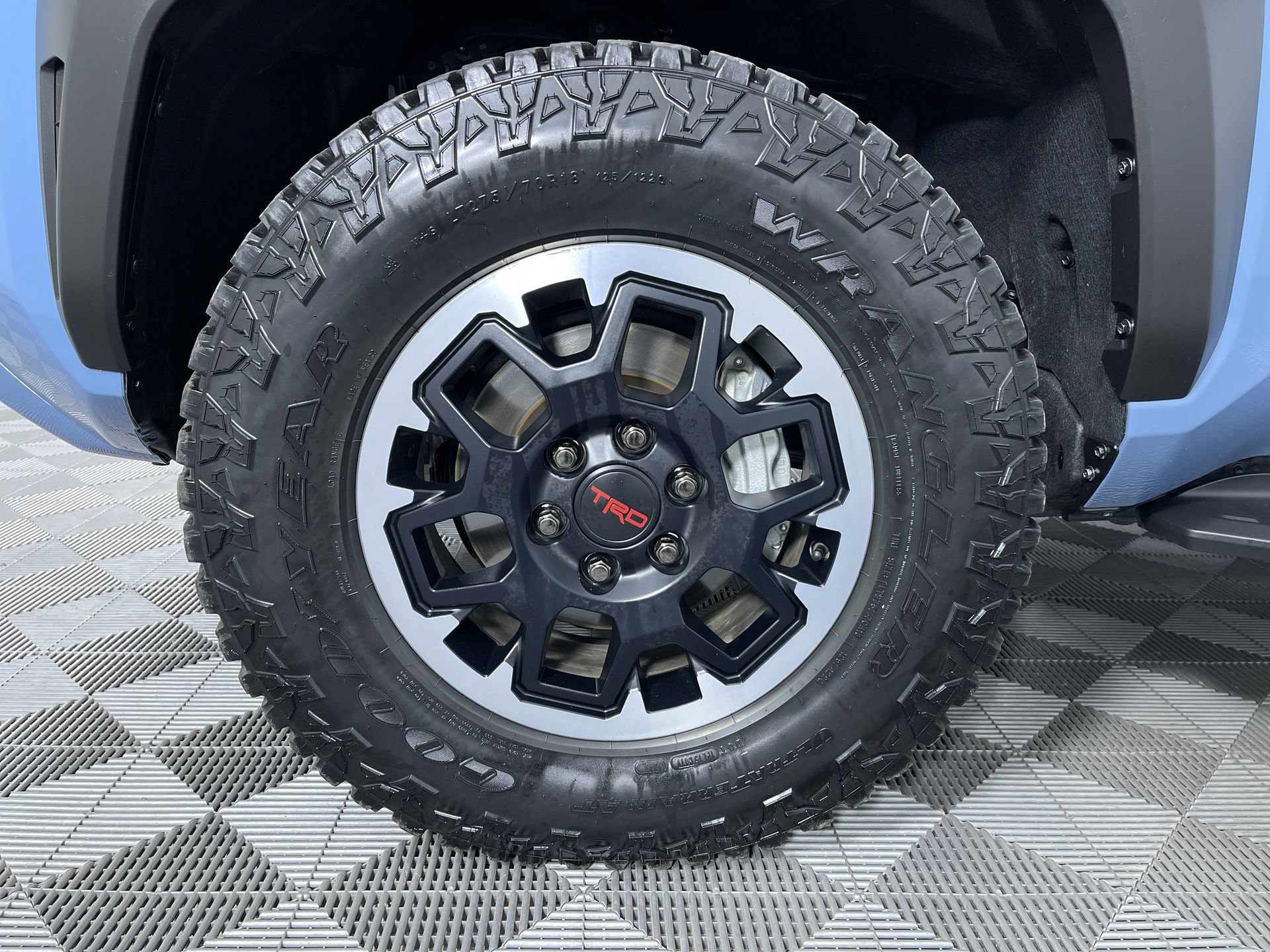 Used 2025 Toyota 4Runner TRD Off-Road Premium w/ Tow Technology Package AWD/4WD image 27