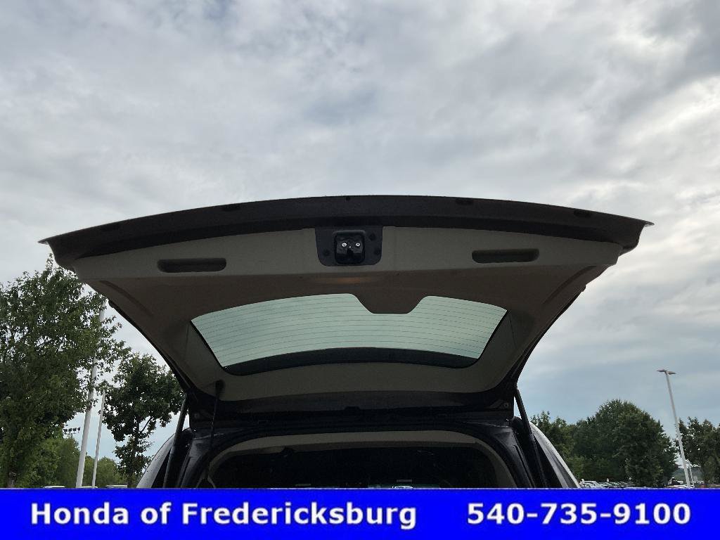 Used 2017 Dodge Grand Caravan SXT FWD image 16
