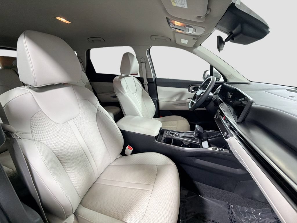 New 2026 Kia Sorento S AWD/4WD image 30