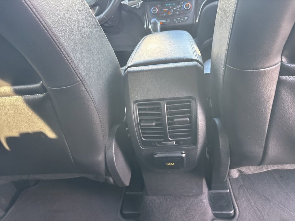 Used 2018 Ford Escape Titanium w/ Ford Safe & Smart Package image 20