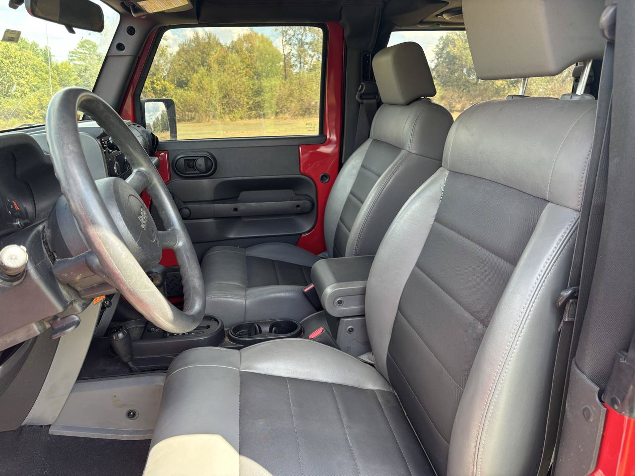 Used 2008 Jeep Wrangler X w/ Black Appearance Group AWD/4WD image 11