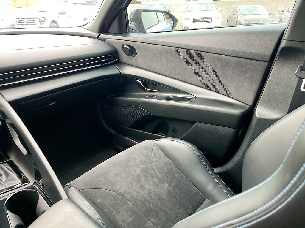 Used 2022 Hyundai Elantra N w/ Preferred Accessory Package FWD image 25