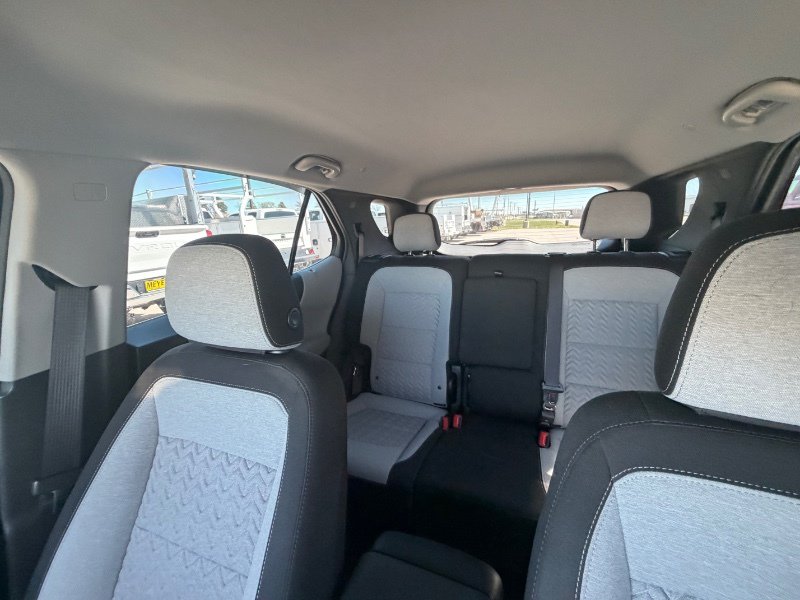 Used 2022 Chevrolet Equinox LS AWD/4WD image 17
