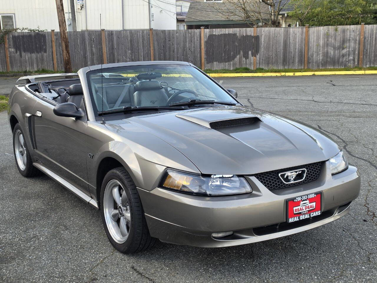 Used 2002 Ford Mustang GT RWD image 3