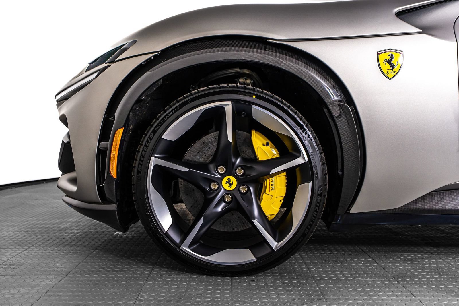 Used 2026 Ferrari Purosangue AWD/4WD image 15
