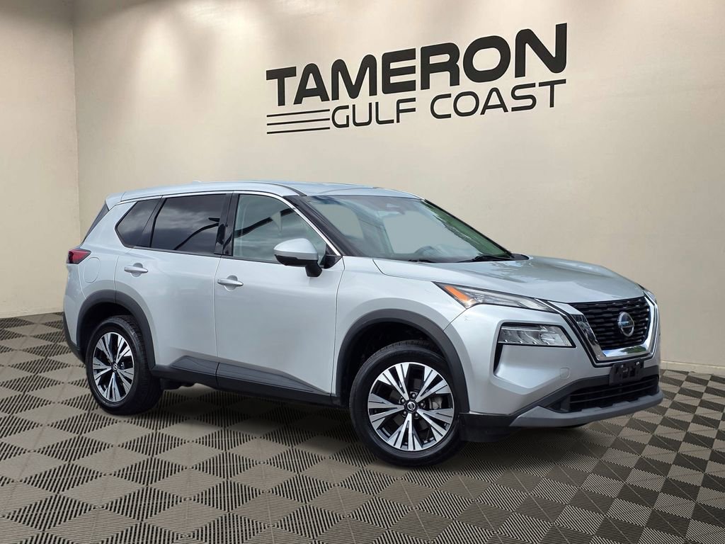Used 2021 Nissan Rogue SV image 1