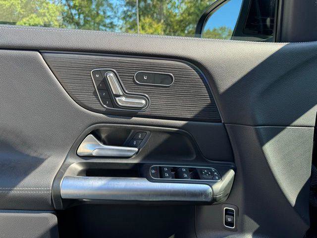 Certified 2025 Mercedes-Benz GLA 250 GLA 250 image 6