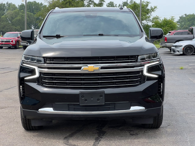 Used 2023 Chevrolet Suburban LT AWD/4WD image 47