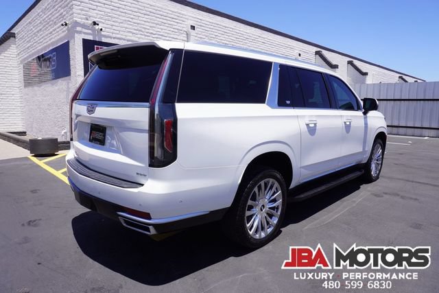 Used 2021 Cadillac Escalade ESV Premium Luxury AWD/4WD image 3