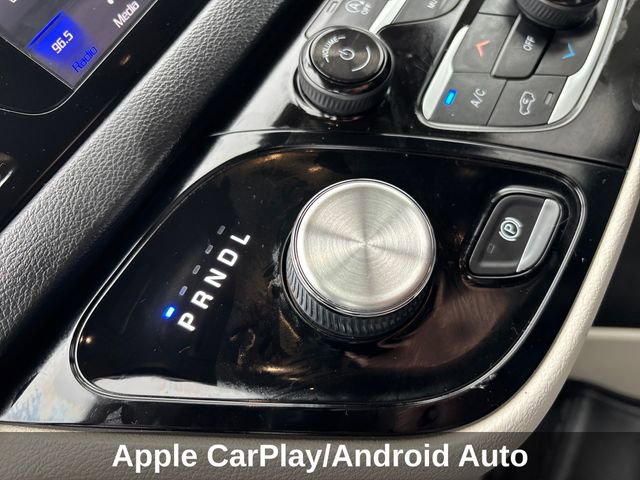 Used 2018 Chrysler Pacifica Touring-L Plus FWD image 16
