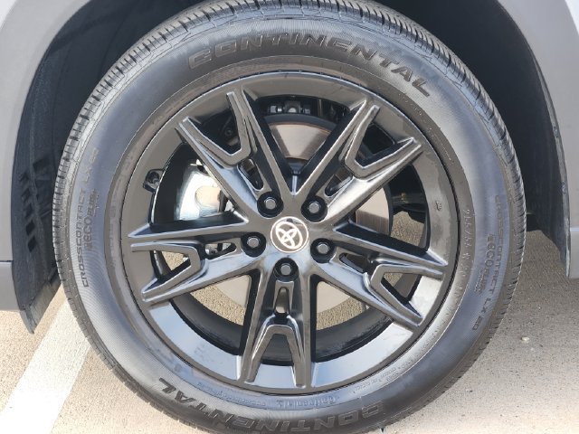 Certified 2026 Toyota Grand Highlander AWD Hybrid image 9