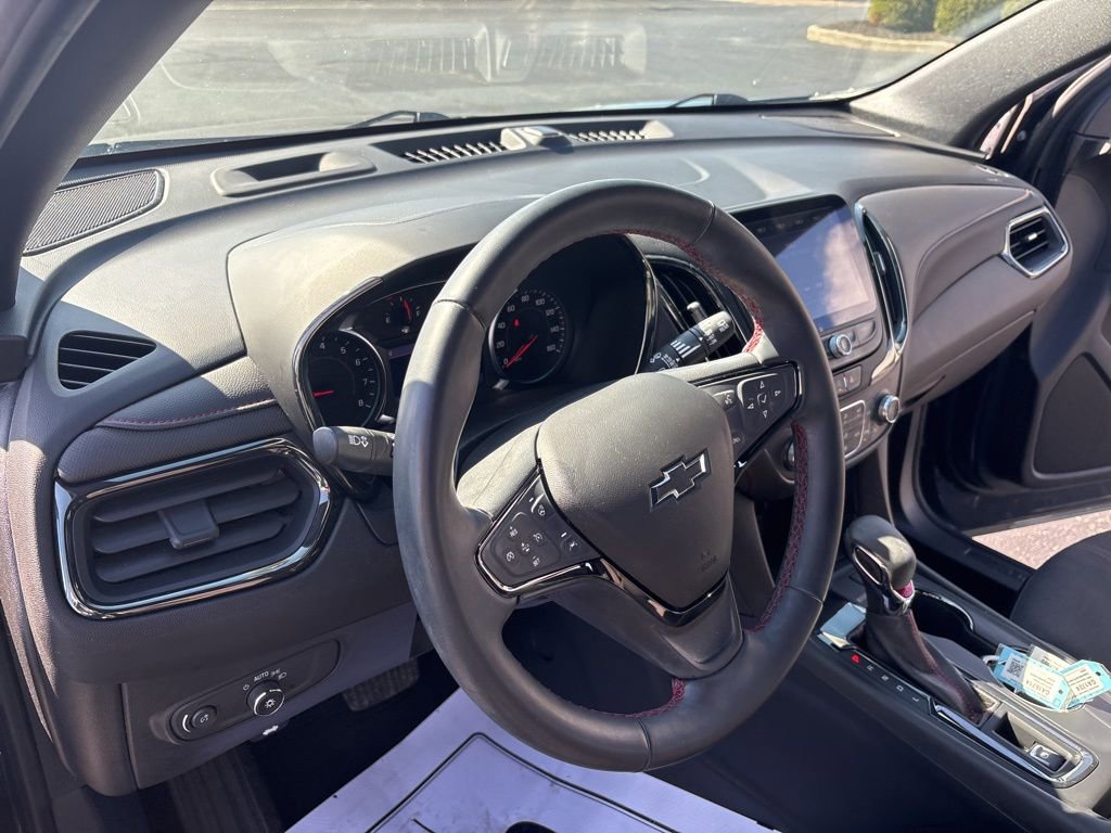 Used 2023 Chevrolet Equinox RS FWD image 46