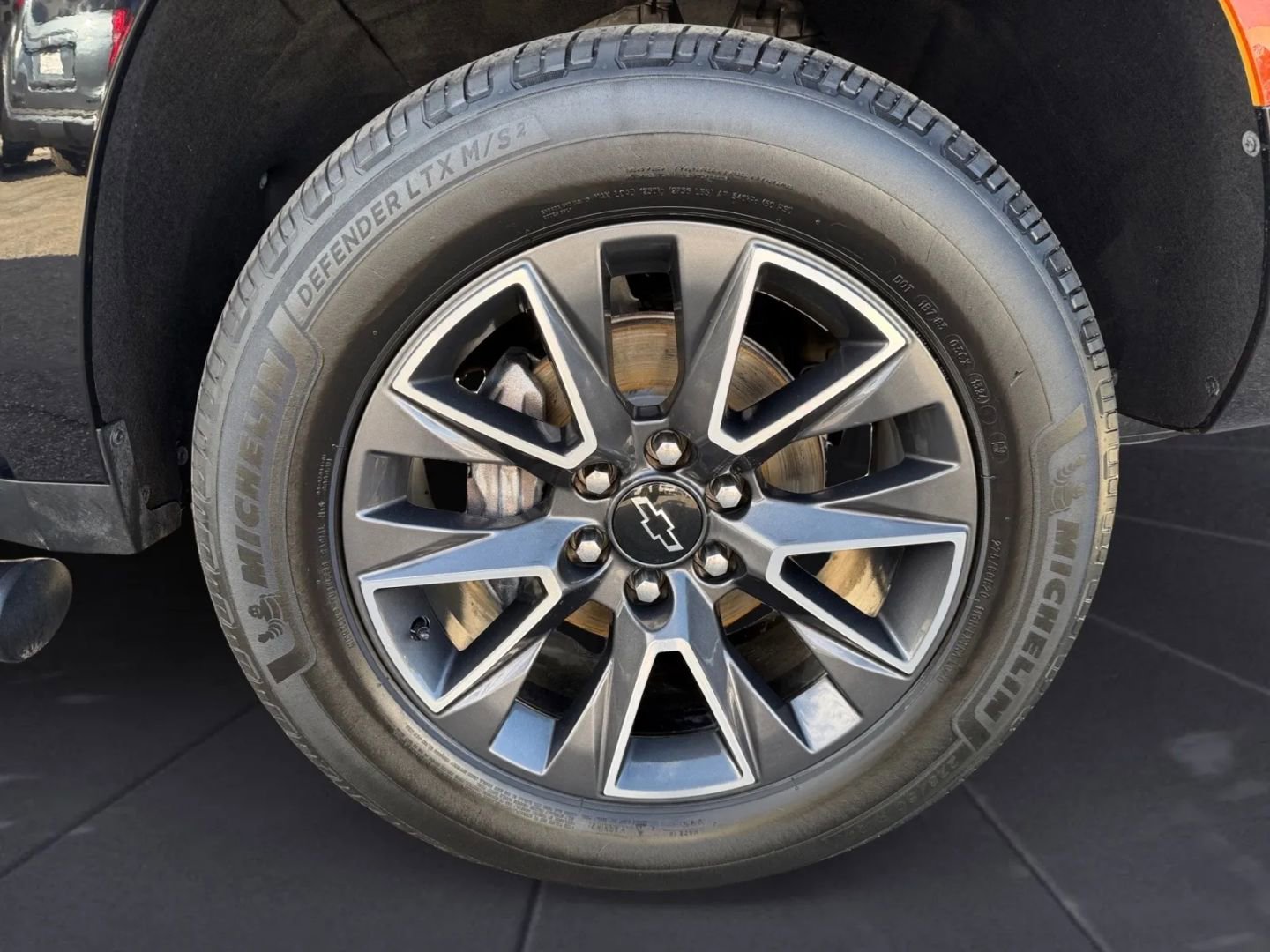 Used 2021 Chevrolet Tahoe Z71 image 40