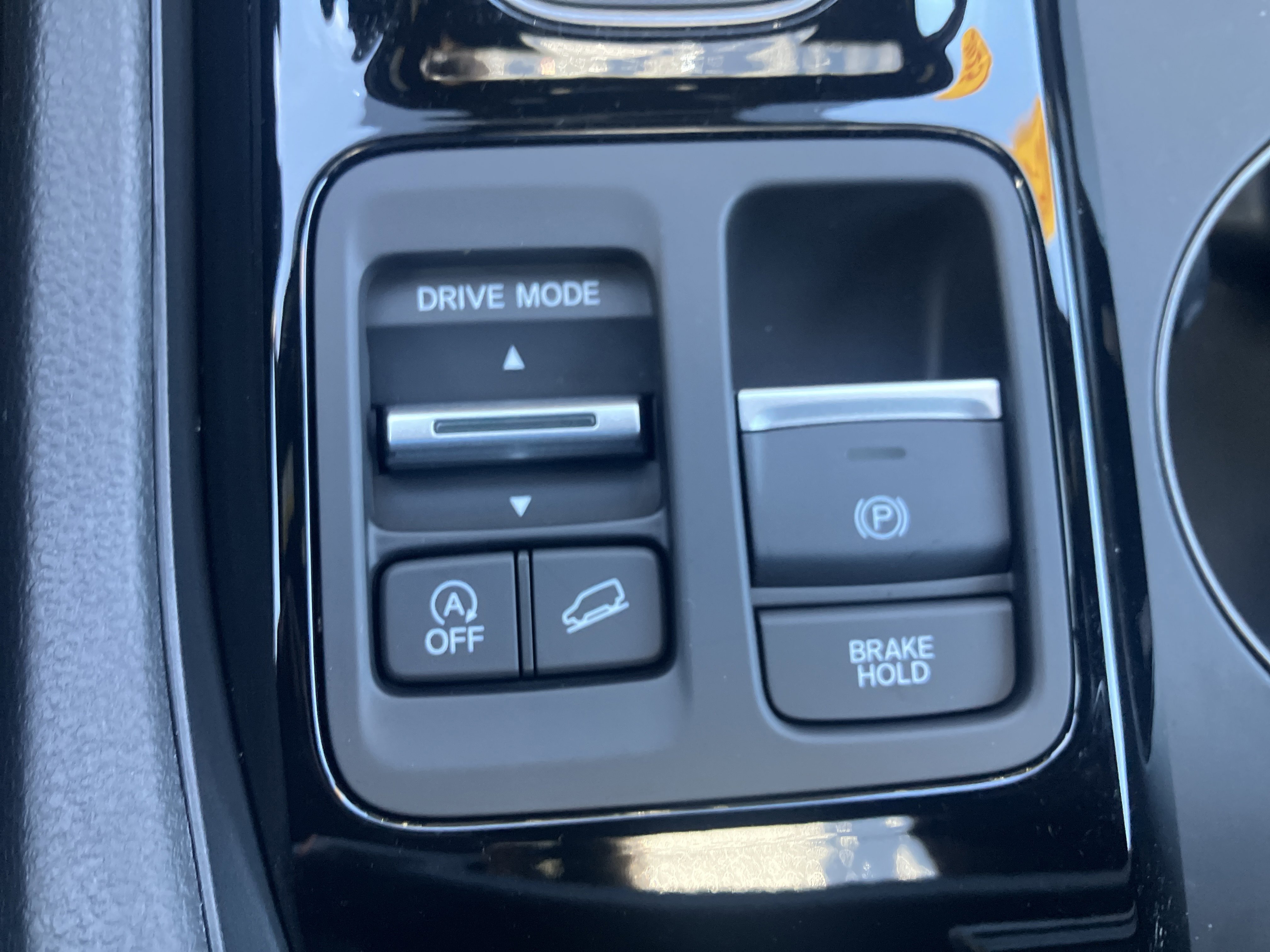 Used 2025 Honda Pilot TrailSport image 7