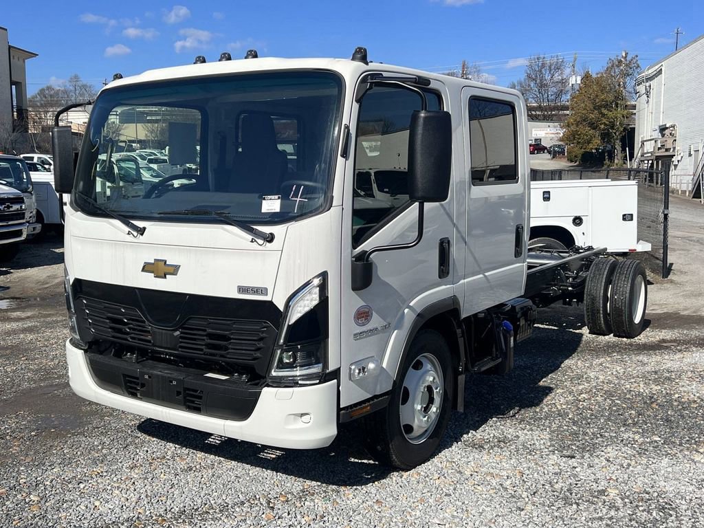 New 2025 Chevrolet Low Cab Forward 5500XD image 4