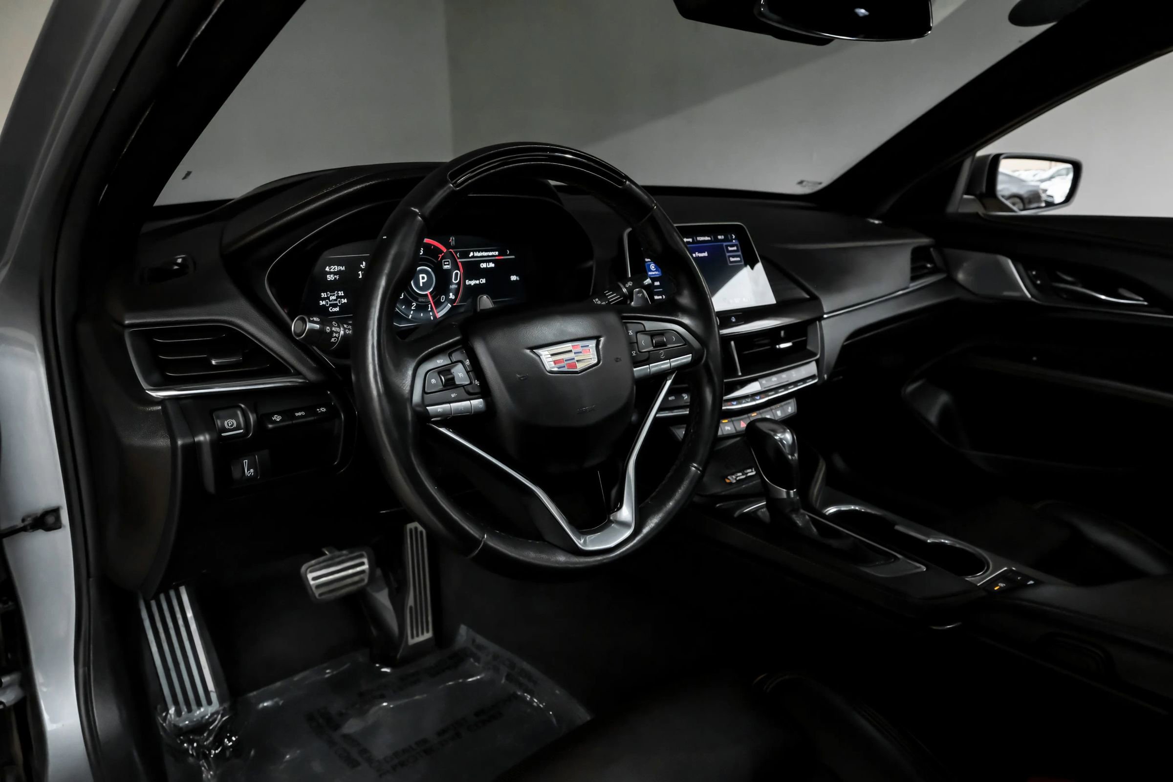 Used 2023 Cadillac CT4 Sport w/ Super Cruise 2 Package image 2