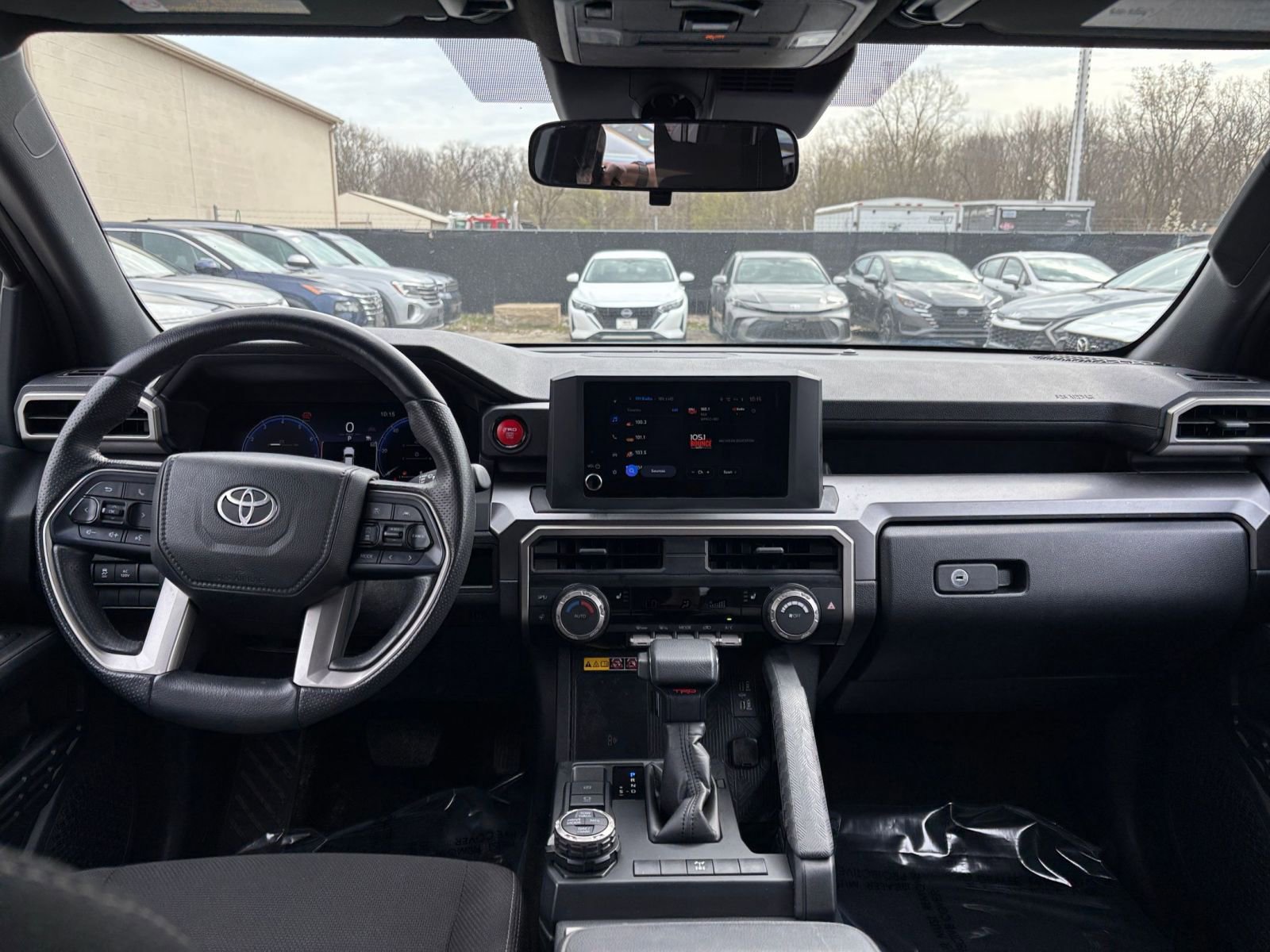 Used 2025 Toyota 4Runner TRD Off-Road AWD/4WD image 33