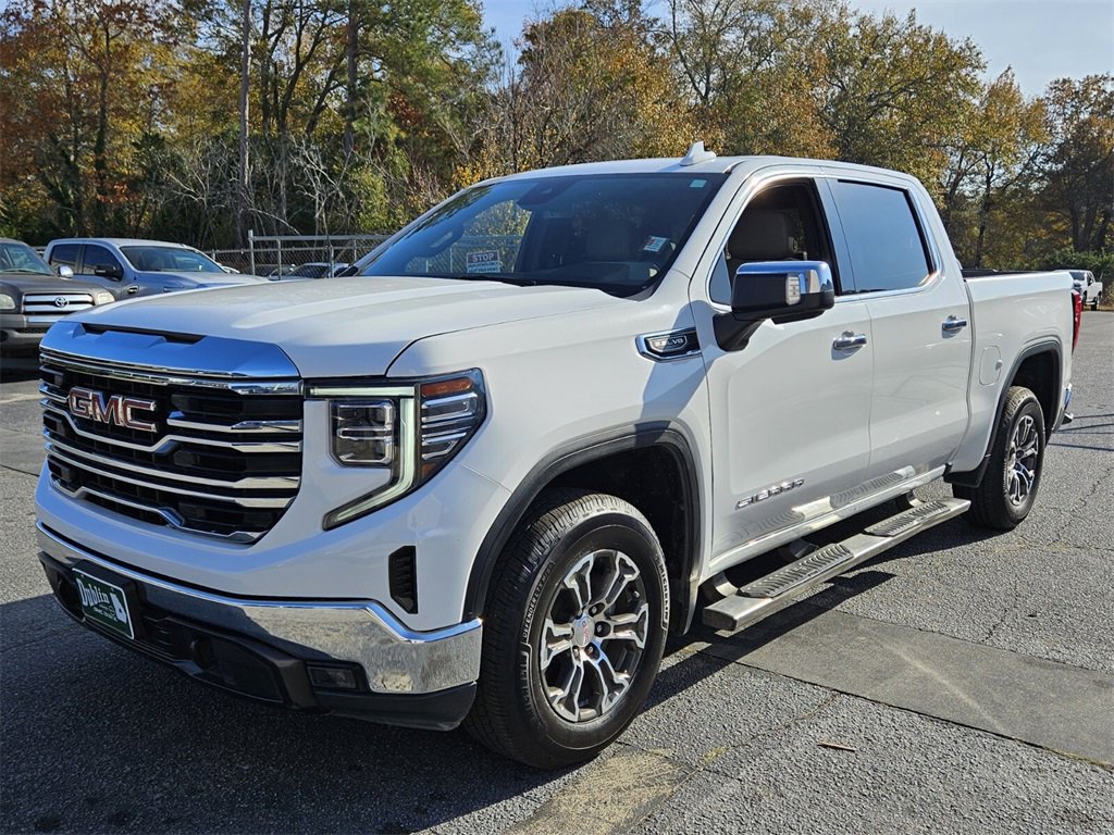 Used 2022 GMC Sierra 1500 SLT w/ SLT Convenience Package image 26