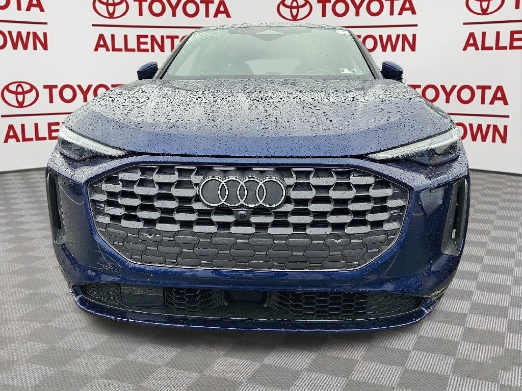 Used 2025 Audi Q5 Premium Plus AWD/4WD image 2