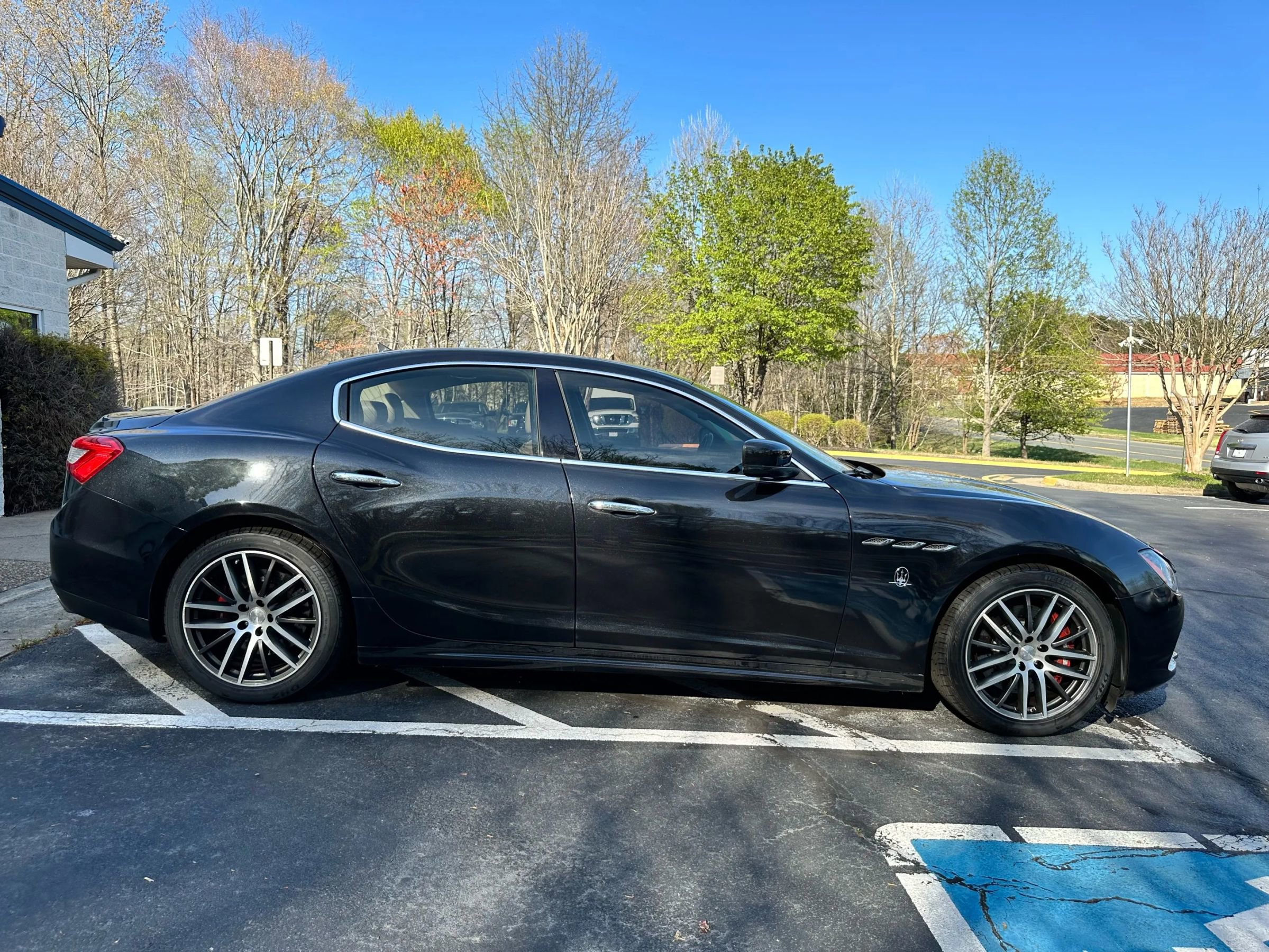 Used 2015 Maserati Ghibli image 10