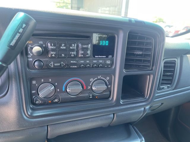 Used 2002 Chevrolet Silverado 2500 LS w/ Electrical Convenience Pkg AWD/4WD image 6