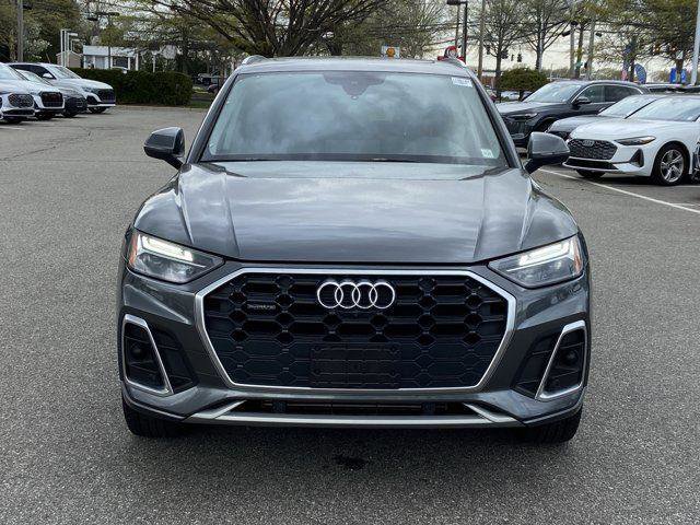 Used 2023 Audi Q5 2.0T Premium Plus w/ Premium Plus Package AWD/4WD image 2