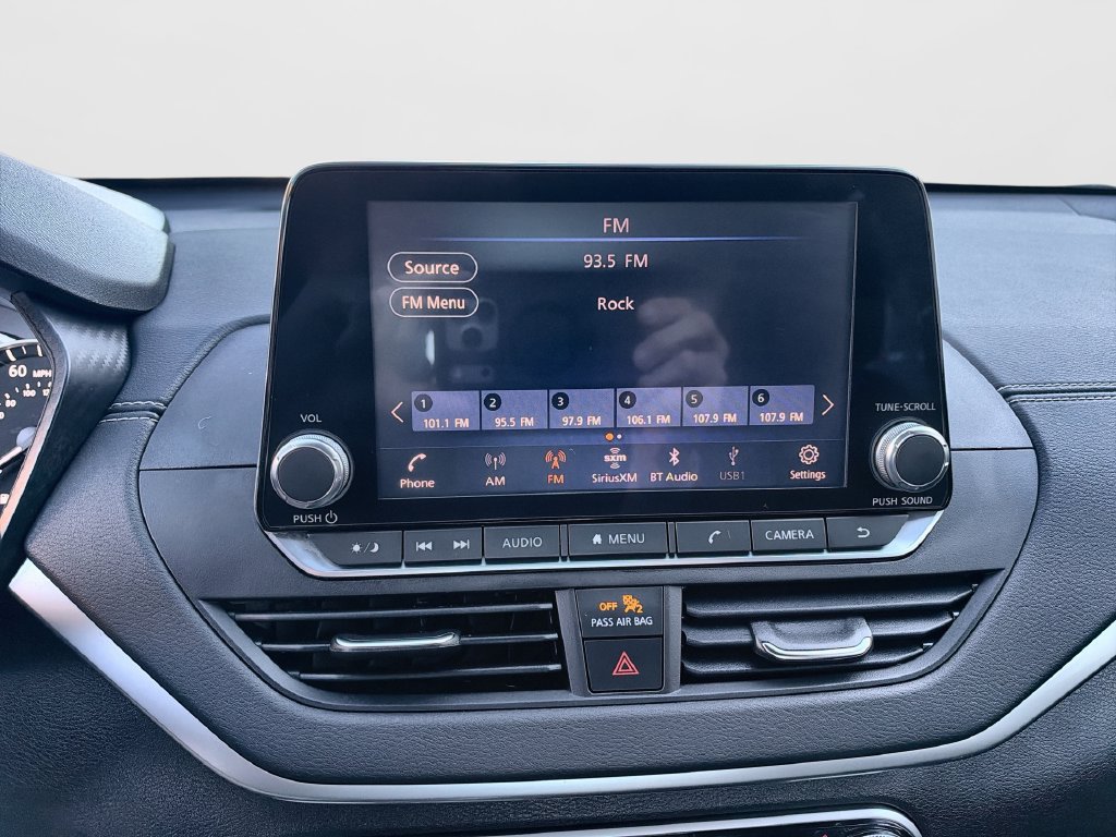 Used 2020 Nissan Altima 2.5 SV AWD/4WD image 19