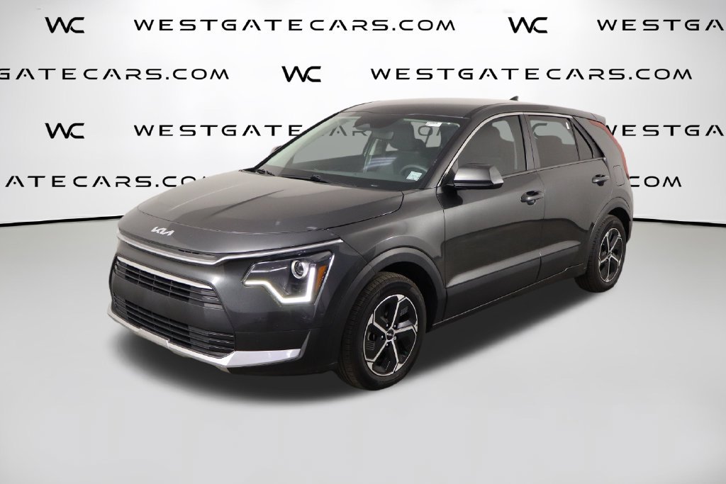 Used 2025 Kia Niro LX