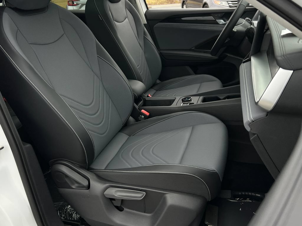 New 2026 Volkswagen Tiguan SE AWD/4WD image 10