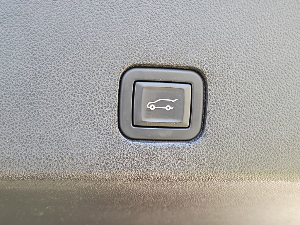 Used 2021 Cadillac XT6 Sport image 12