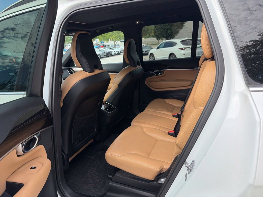 Used 2019 Volvo XC90 T6 Momentum w/ Advanced Package AWD/4WD image 9