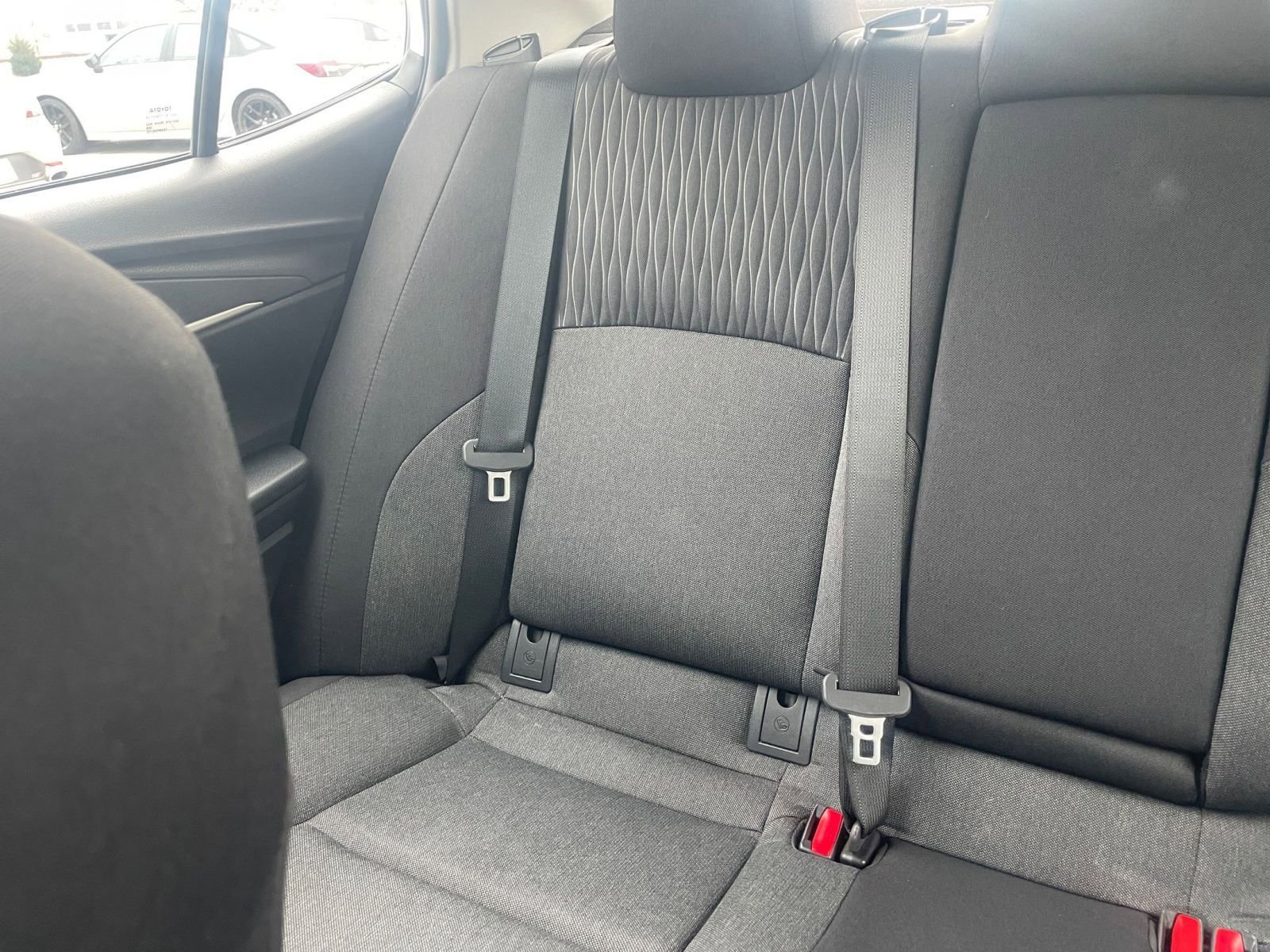 Used 2025 Toyota Camry LE image 39