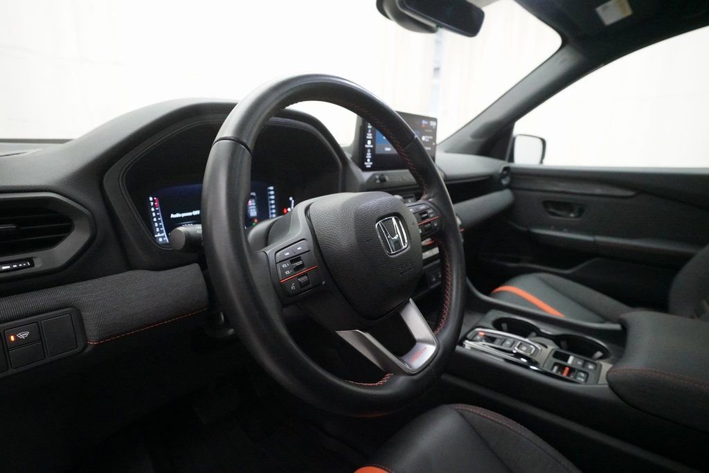 Certified 2026 Honda Passport TrailSport image 8
