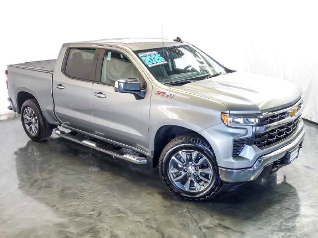 Certified 2026 Chevrolet Silverado 1500 LT AWD/4WD image 6