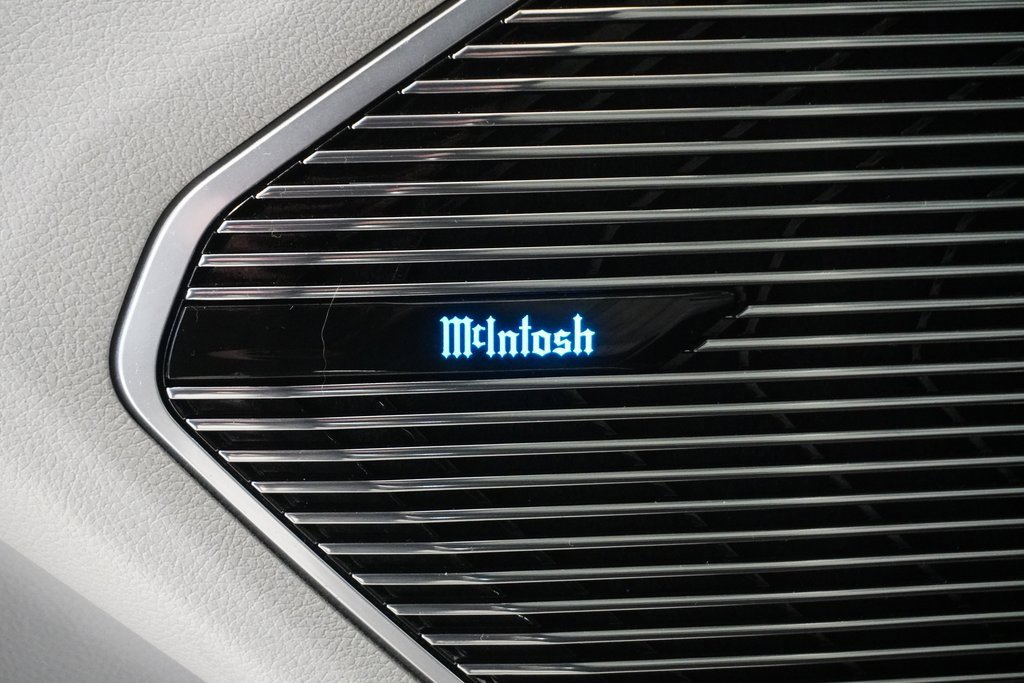 Certified 2022 Jeep Grand Cherokee L Overland w/ MOPAR Finishing Package image 17