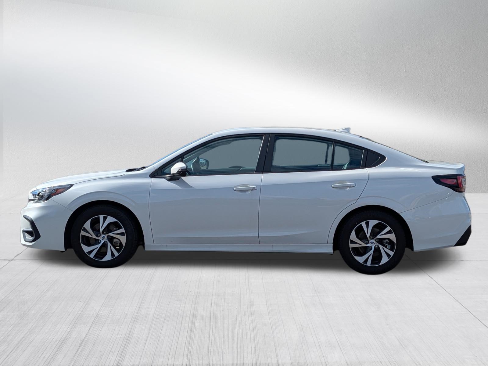 Used 2025 Subaru Legacy Premium AWD/4WD image 6