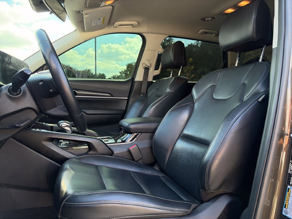 Used 2024 Kia Telluride S FWD image 14