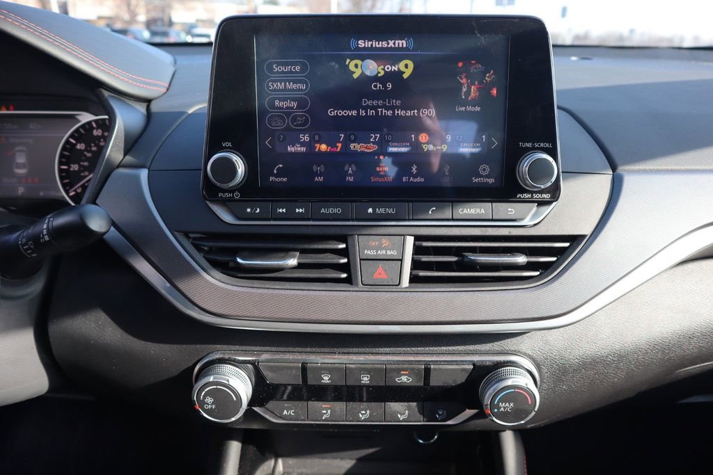 Certified 2024 Nissan Altima 2.5 SR image 19