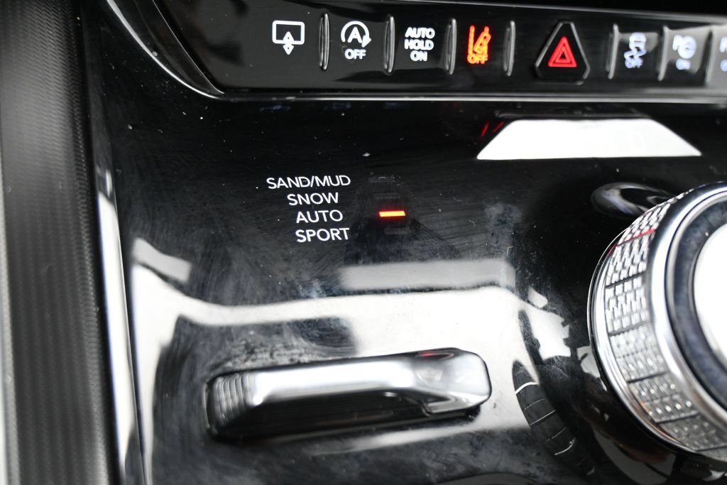 New 2026 Jeep Grand Wagoneer L Summit AWD/4WD image 26