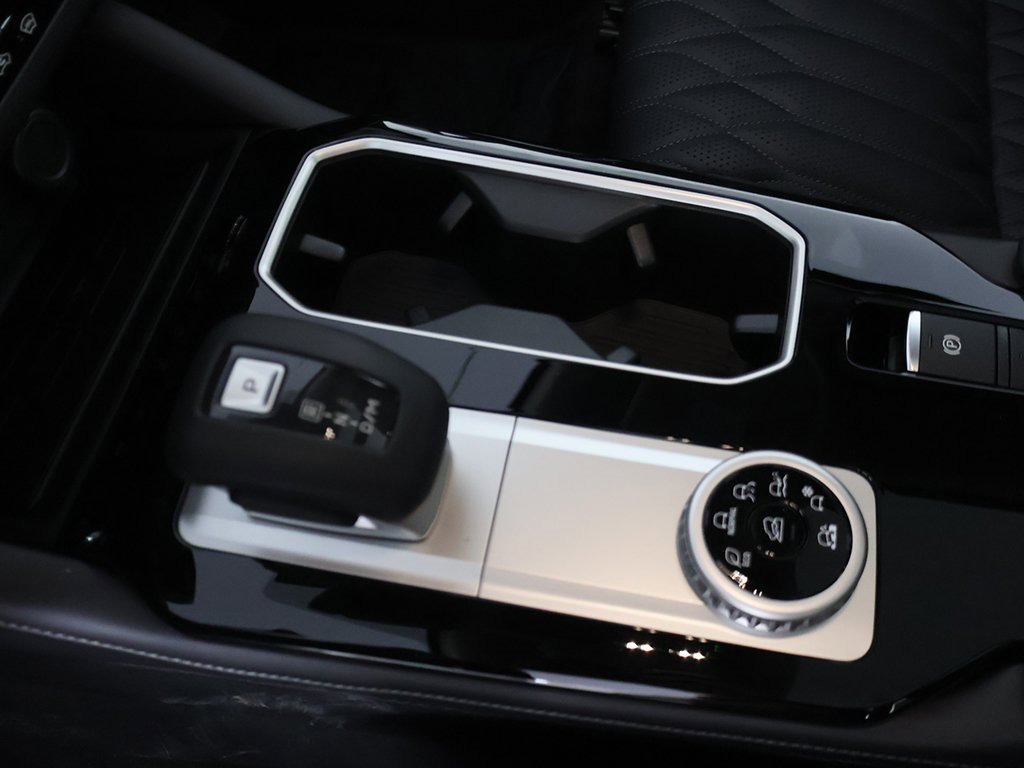 New 2026 Mitsubishi Outlander SEL image 55