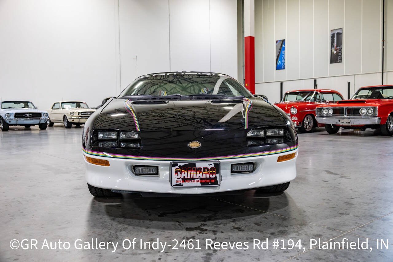 Used 1993 Chevrolet Camaro Z28 RWD image 9