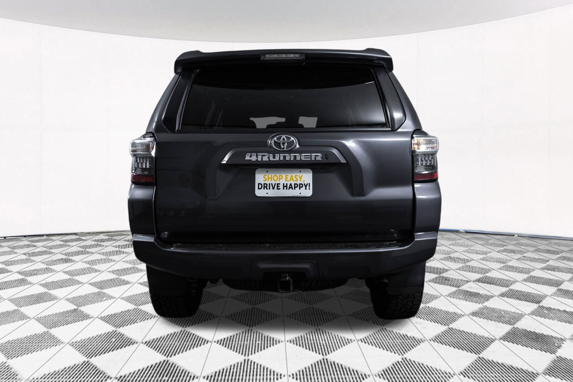 Used 2022 Toyota 4Runner SR5 AWD/4WD image 17