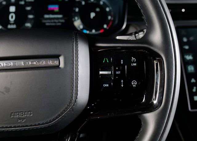 Used 2025 Land Rover Range Rover Sport Dynamic SE image 19