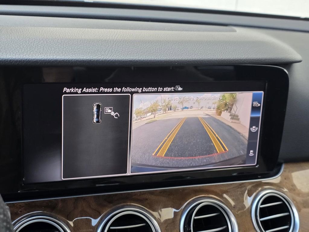 Used 2018 Mercedes-Benz E 300 w/ Premium 1 Package image 15