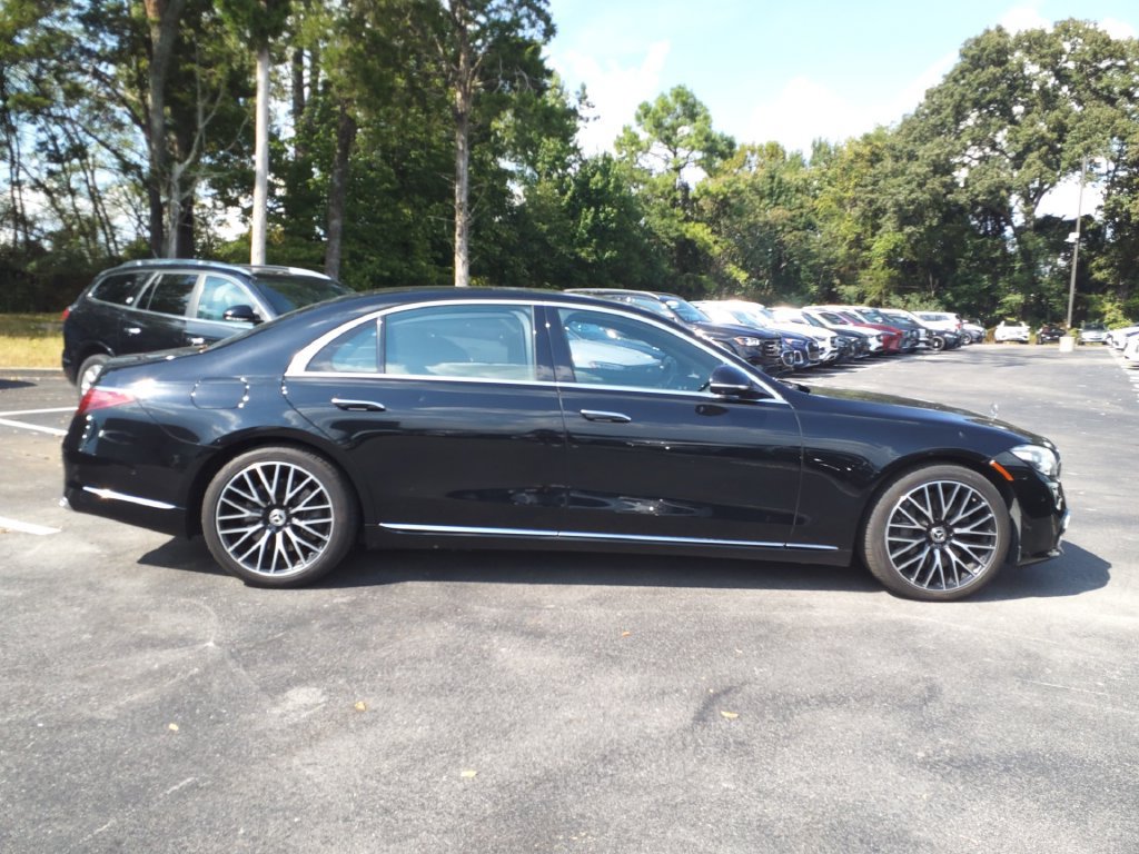Used 2021 Mercedes-Benz S 580 4MATIC Sedan w/ Warmth & Comfort Package image 8